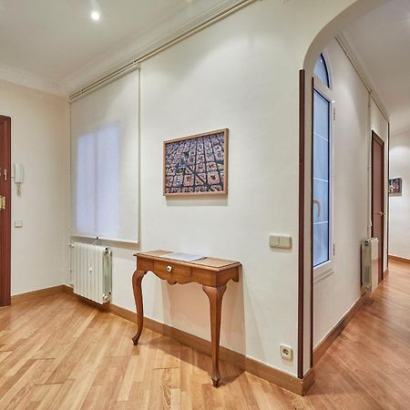 شقة Bbarcelona Gaudi Avenue Flat المظهر الخارجي الصورة